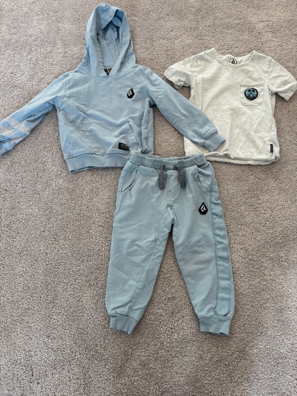 Volcom Light Blue Kids Jogger Sweat outfit